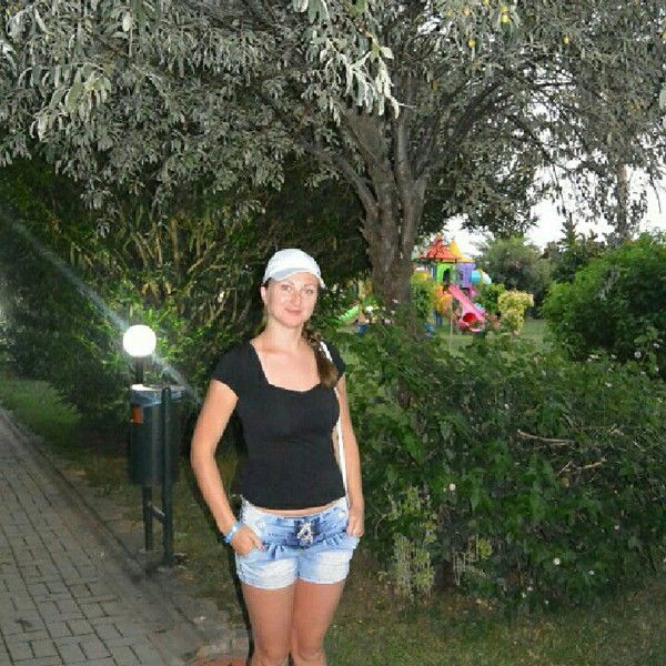 Любовь Nejnaya