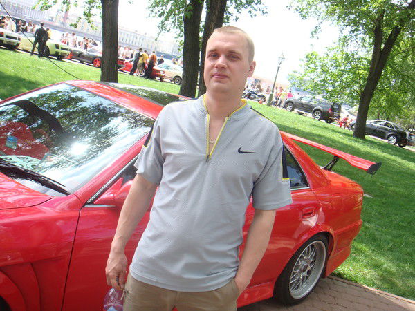 Неизвестно Неизвестно