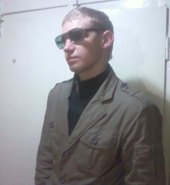 Дмитрий Голуб