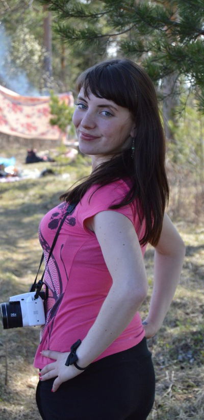 Анечка Иващенко