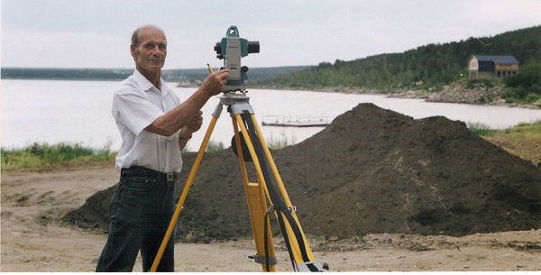 Николай Маслов