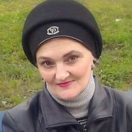 Елена Гусакова