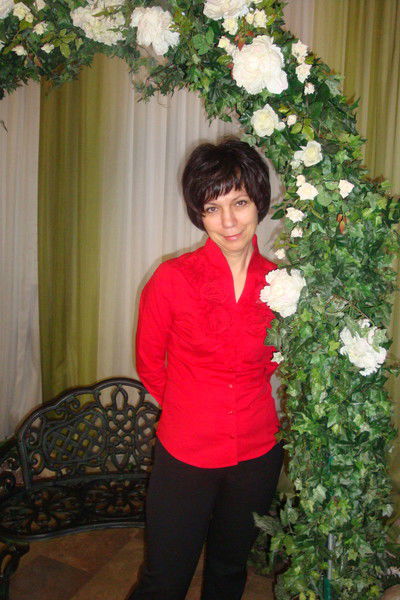 Елена Тектониди