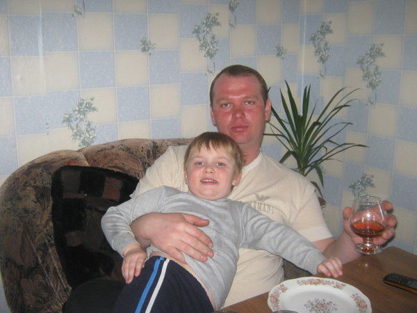 Денис Басов