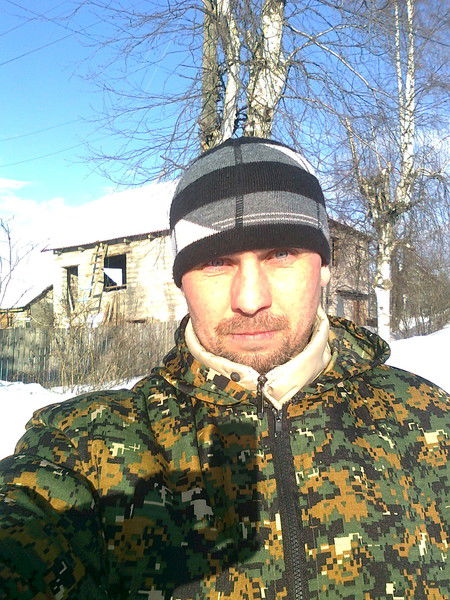 Олег Викторов