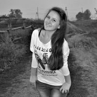 Настёна Зырянова