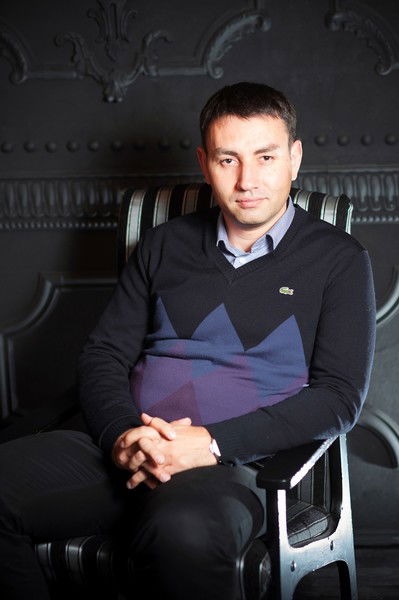 Виталий Иванов