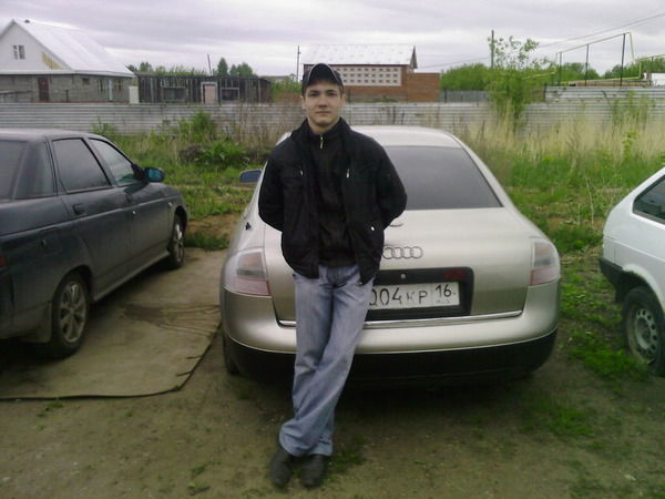 Николаев Евгений