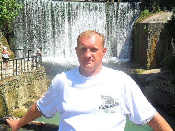 Николай Медведев