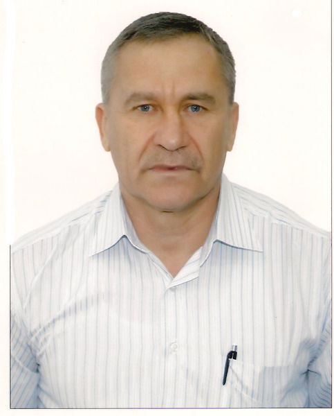 Александр Овчаренко