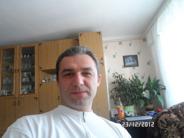 Александр Демиденко