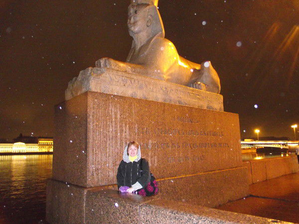 Люда Храмова