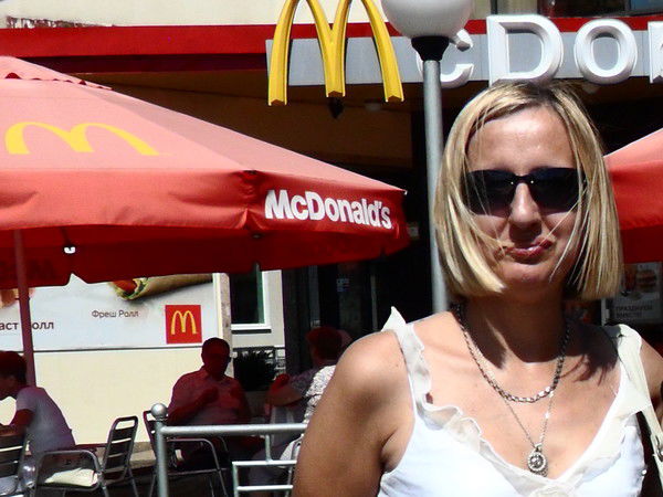 Лена Хмарина