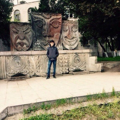 Нарек Апресян