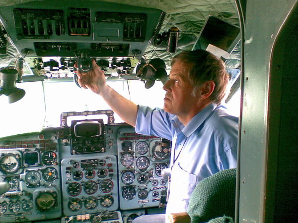 Юрий Иванов