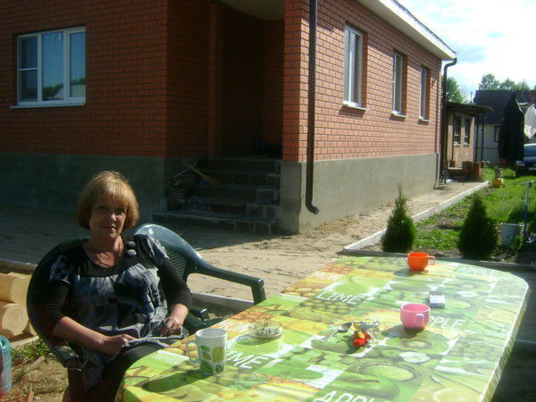 Лена Сапожкова