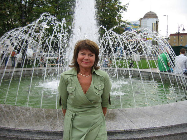 Елена Андропова