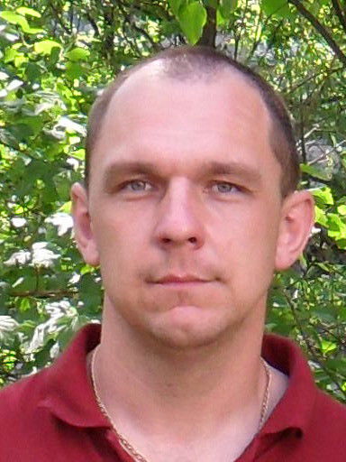 Игорь Лапец