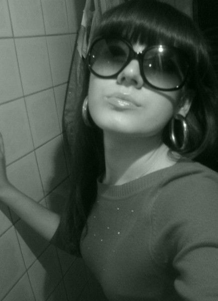 Оличка Фефелова