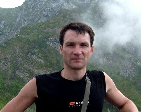 Дмитрий Углов