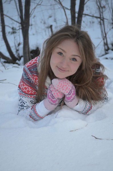 Олюня Старцева