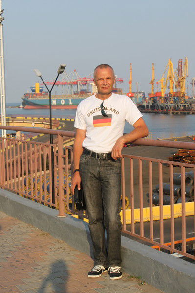 Виктор Тонконоженко