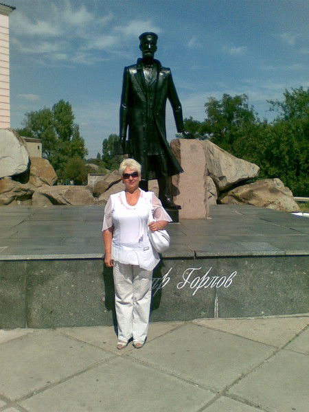 Надежда Шарова