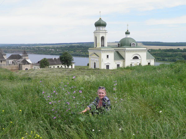 Людмила Катющенко
