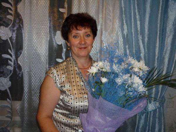 Зинаида Бахарева