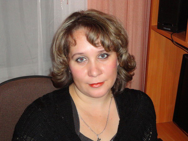 Елена Обухова