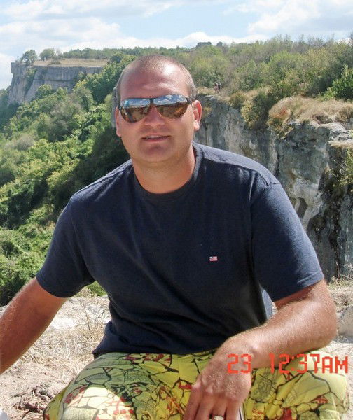 Виктор Кустовецкий