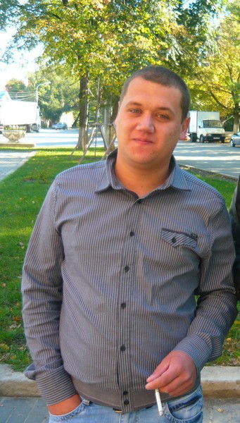 Артем Лавриненко