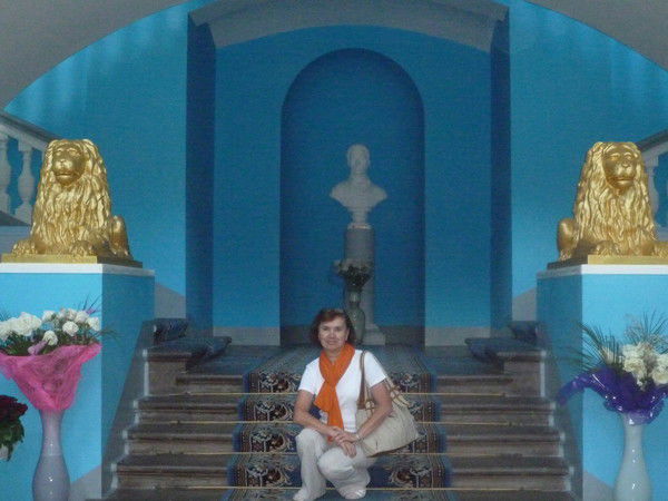 Галина Попова