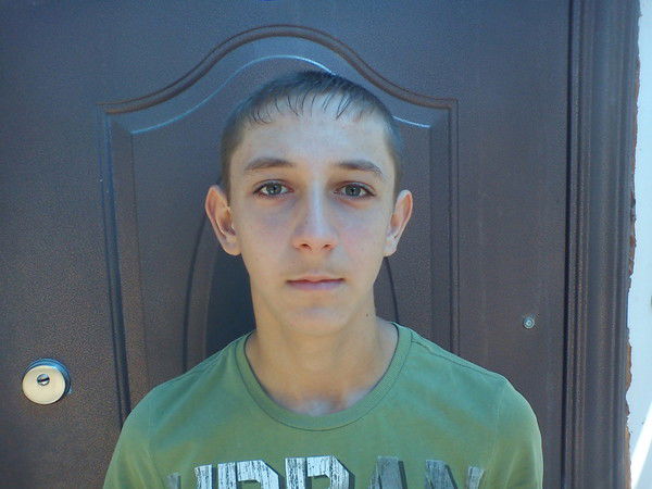 Паша Шустов