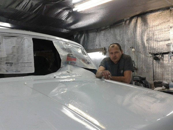 Макс Сафонов