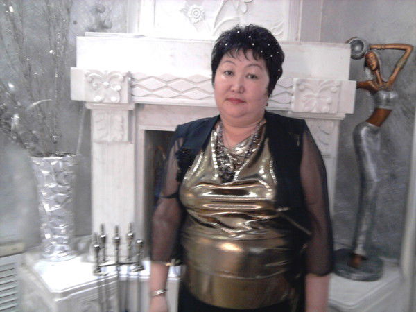 Бахытнур Уйсенова