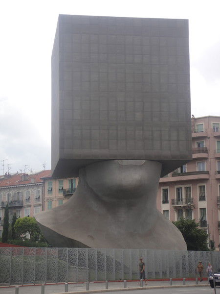 Дима Белоногий