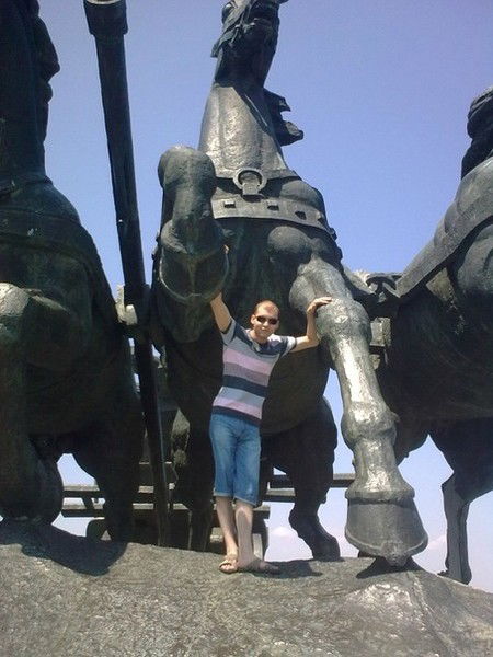 Денис Коновалов