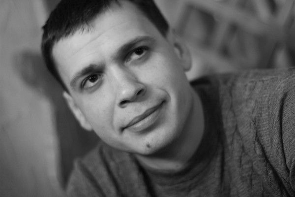 Анатолий Романов