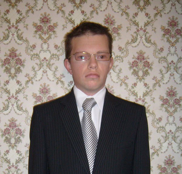 Александр Тихомров