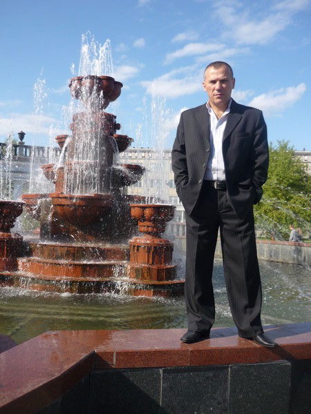 Владимир Голота