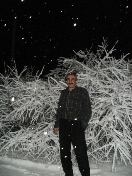 Хачик Аванесов