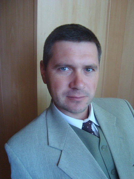 Олег Лихоманов