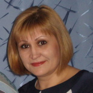 Елена Кузьменко
