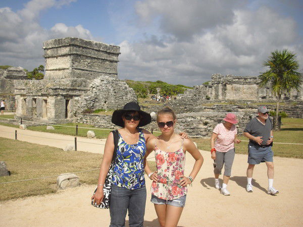 Tатьяна Енукова