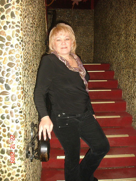 Елена Александрова