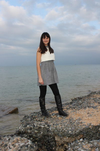 Алена Овчарова