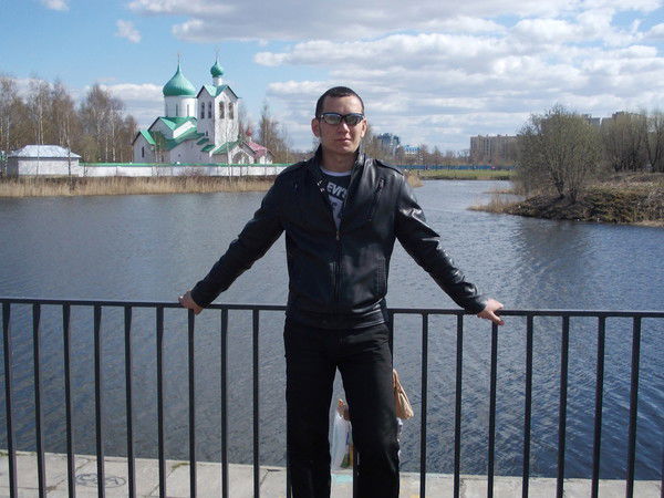 Жасур Собиров