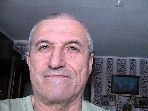 Борис Самарин