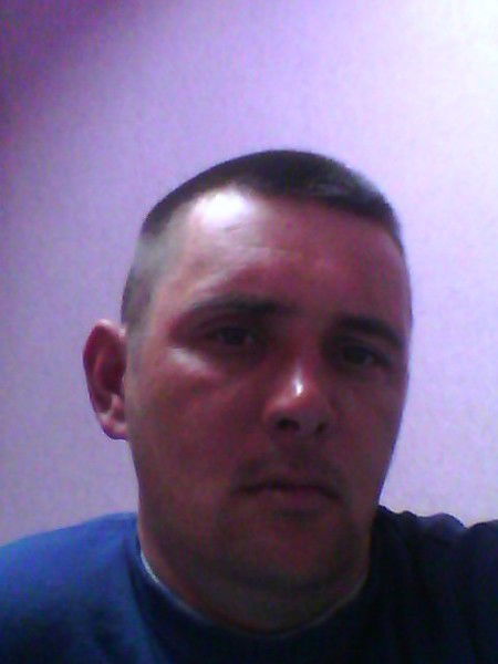 Олег Петров